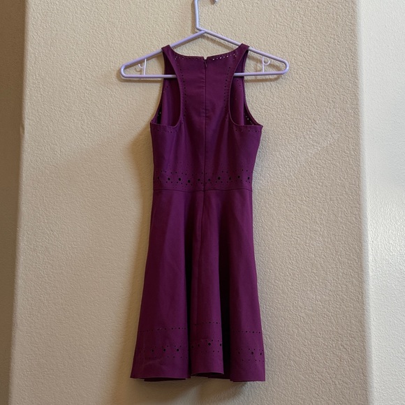 Elizabeth and James Sleeveless Dress – Size 2 – Eggplant Laser Cut - Picture 7 of 10